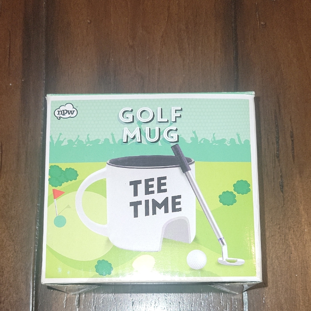 GOLF MUG NEW IN BOX